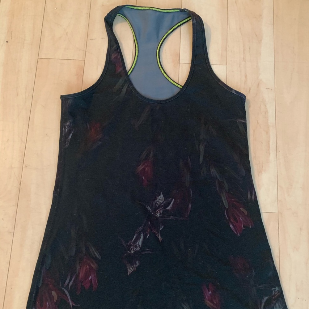 Lululemon flower tank top